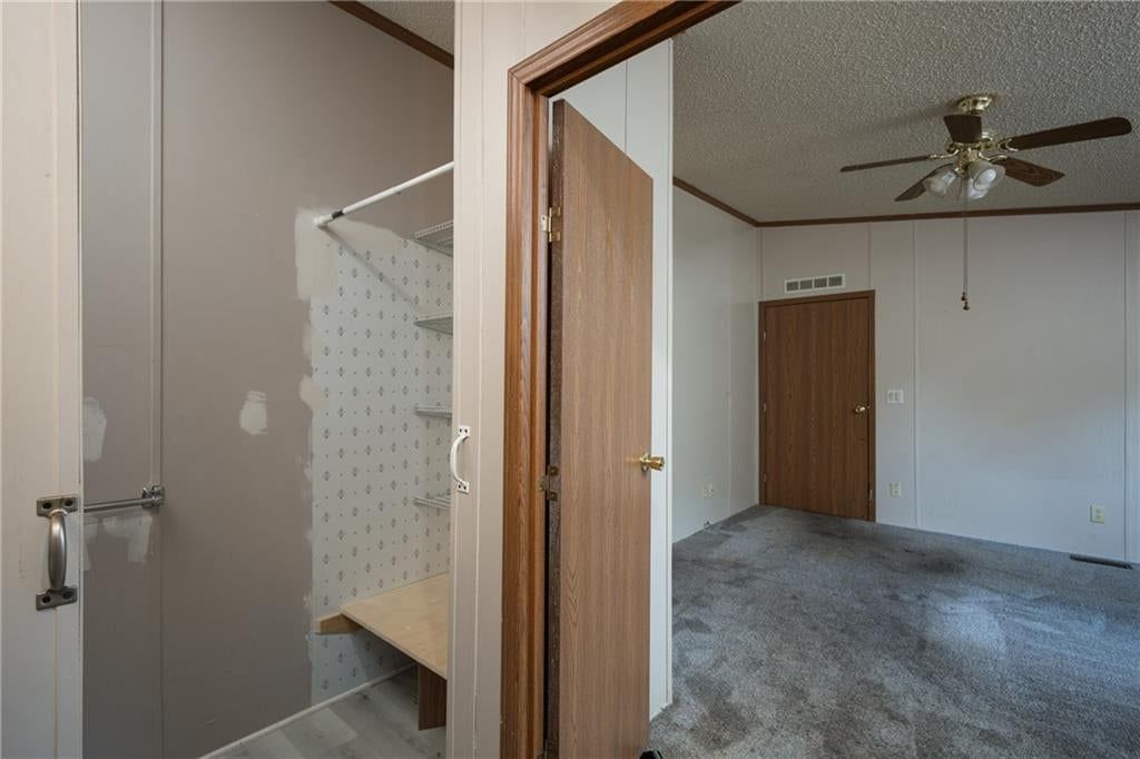 515 W 9th Street — photo 26