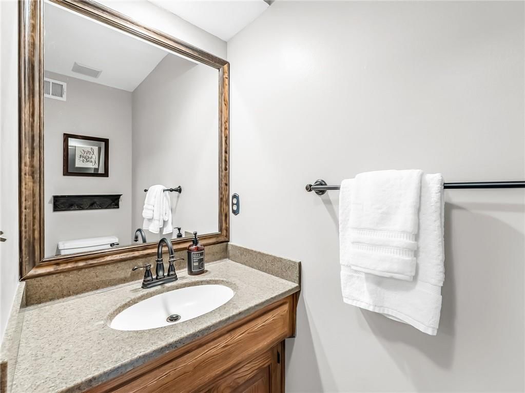 17507 W 113th Street — photo 23