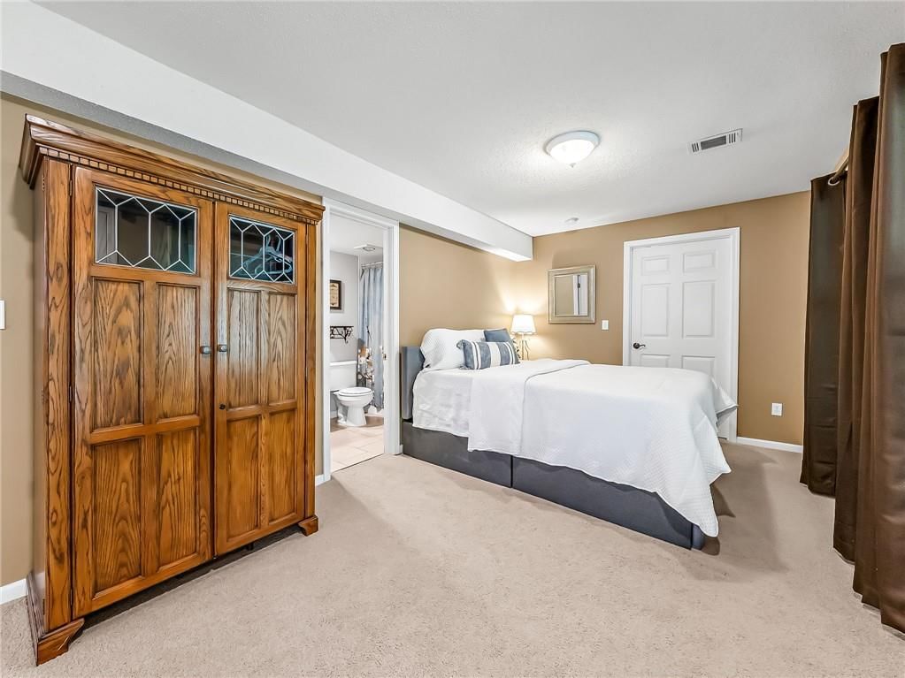 17507 W 113th Street — photo 40