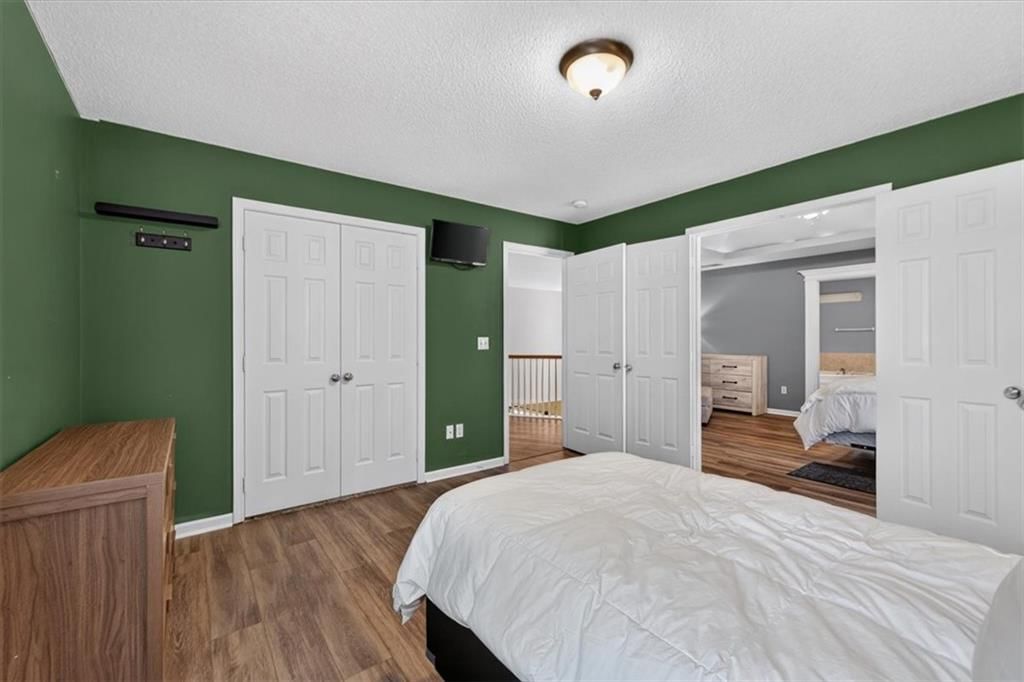 420 Shannon Avenue — photo 37