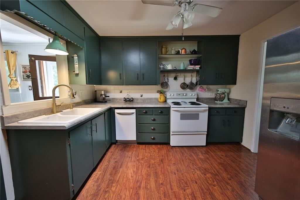 6937 Walmer Street — photo 9