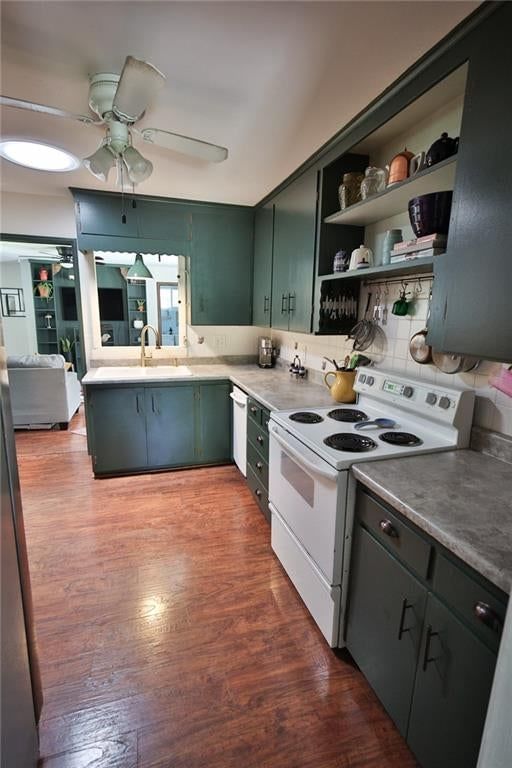 6937 Walmer Street — photo 10