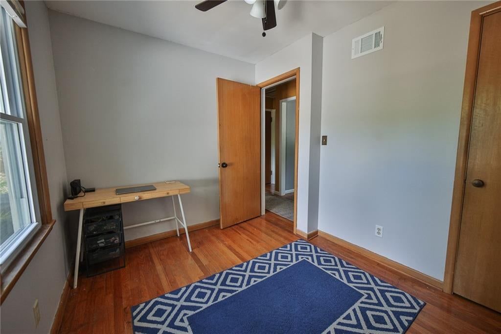 6937 Walmer Street — photo 19