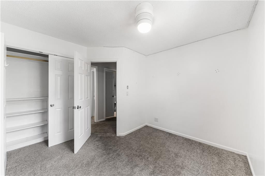 139 The Woodlands Drive — photo 16