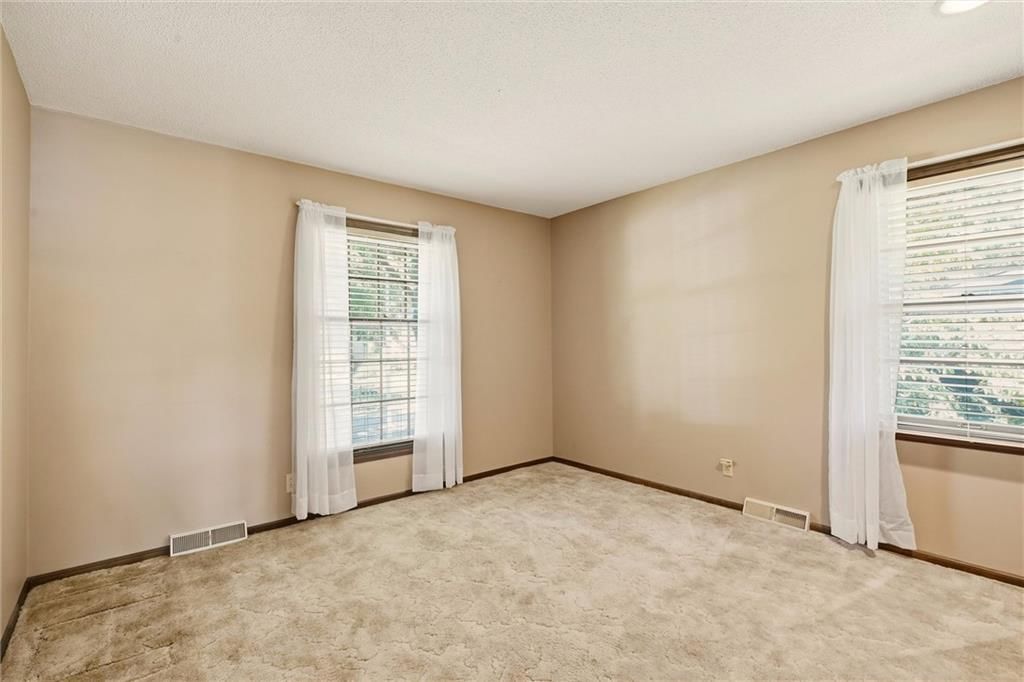 2201 W 120th Street — photo 24
