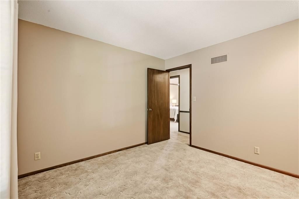 2201 W 120th Street — photo 26