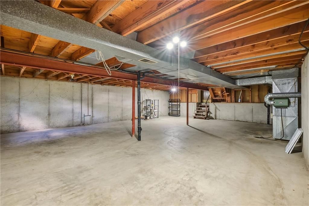 2201 W 120th Street — photo 33