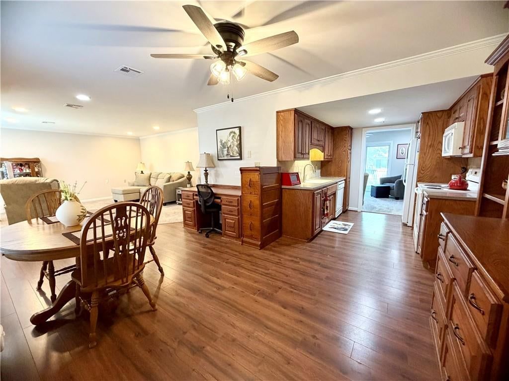 1328 W Jenkins Boulevard, Raymore, MO: listing photo 3