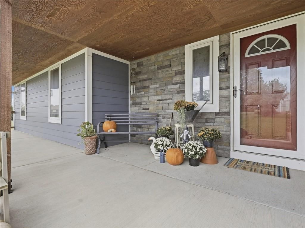 19305 Faith Street — photo 9