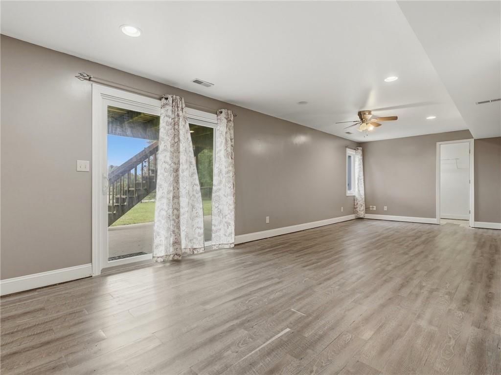 19305 Faith Street — photo 31