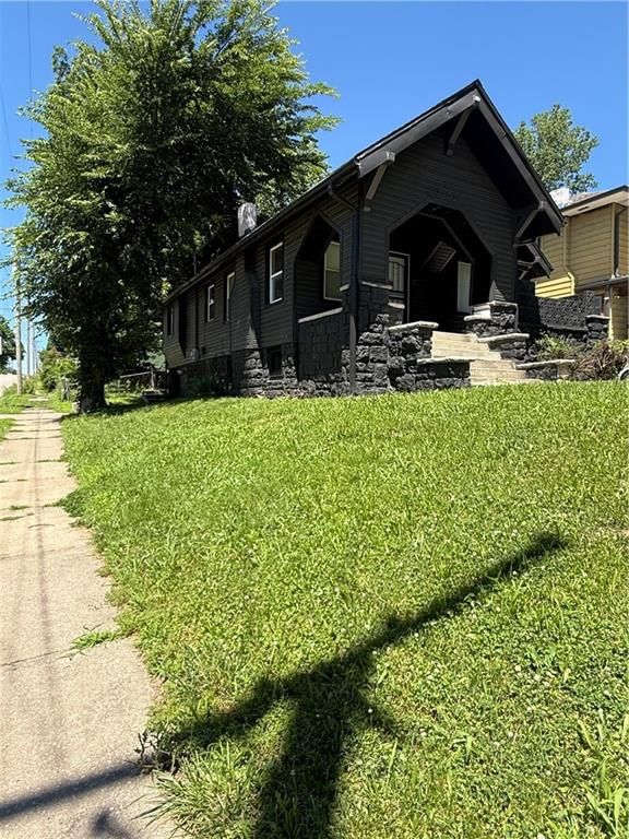 4046 Benton Boulevard — photo 10