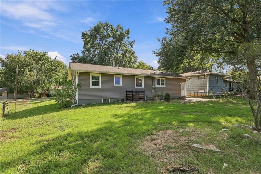 101 Avondale Street — photo 22
