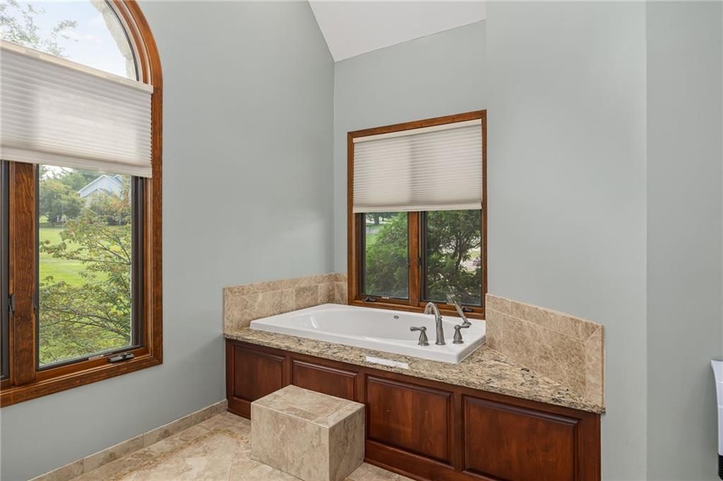 4603 S Lakewood Drive — photo 36