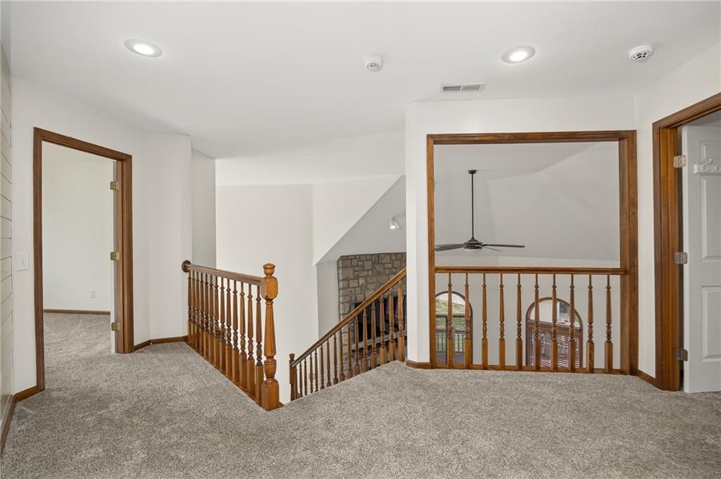 4603 S Lakewood Drive — photo 41