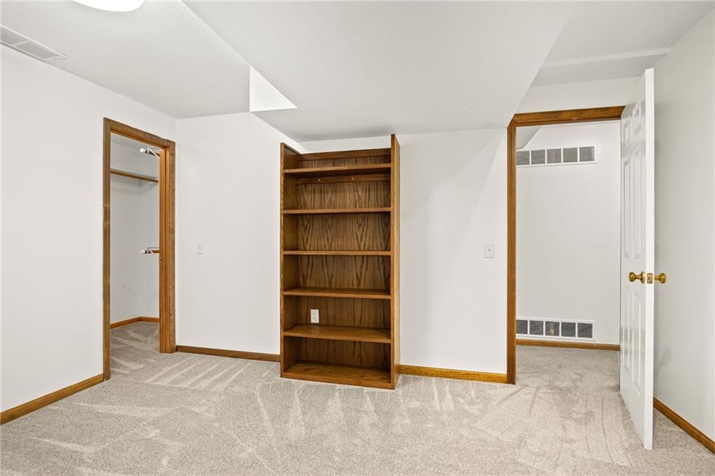 4603 S Lakewood Drive — photo 59