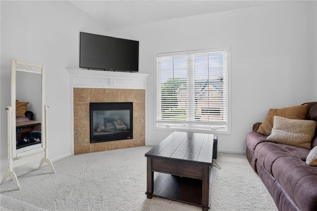 4425 Silverheel Street — photo 19