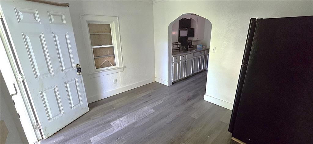 5710 Wabash Avenue — photo 2