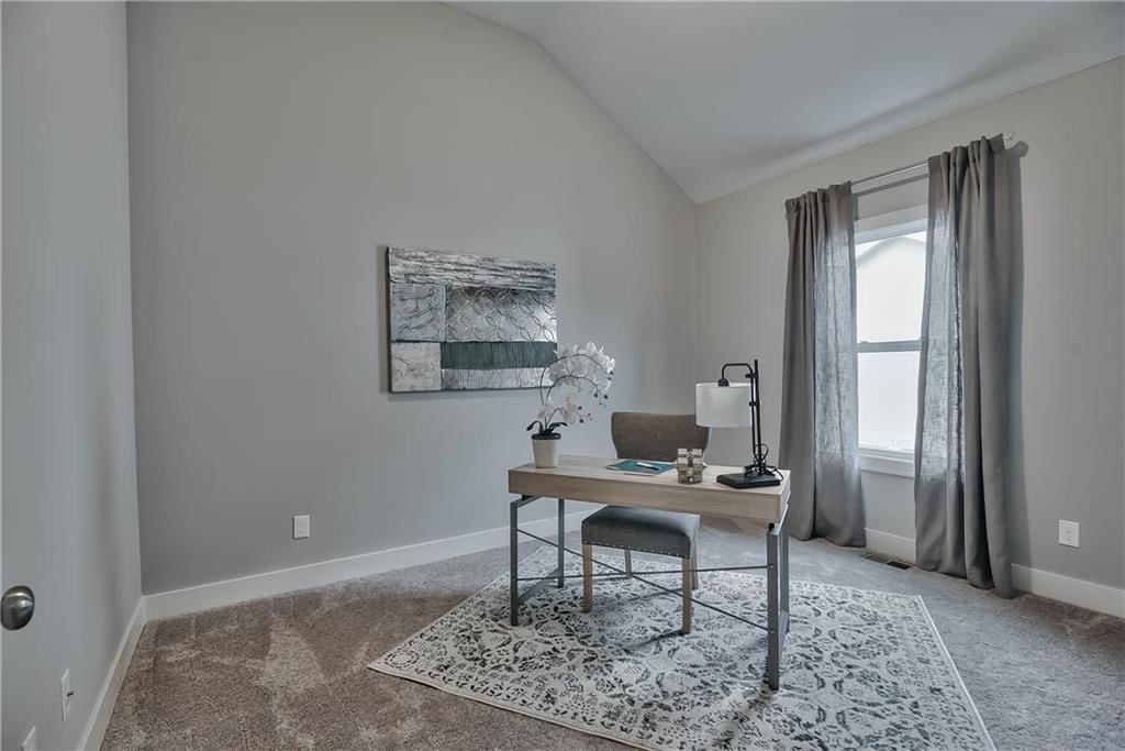 2284 Wabash Street — photo 33