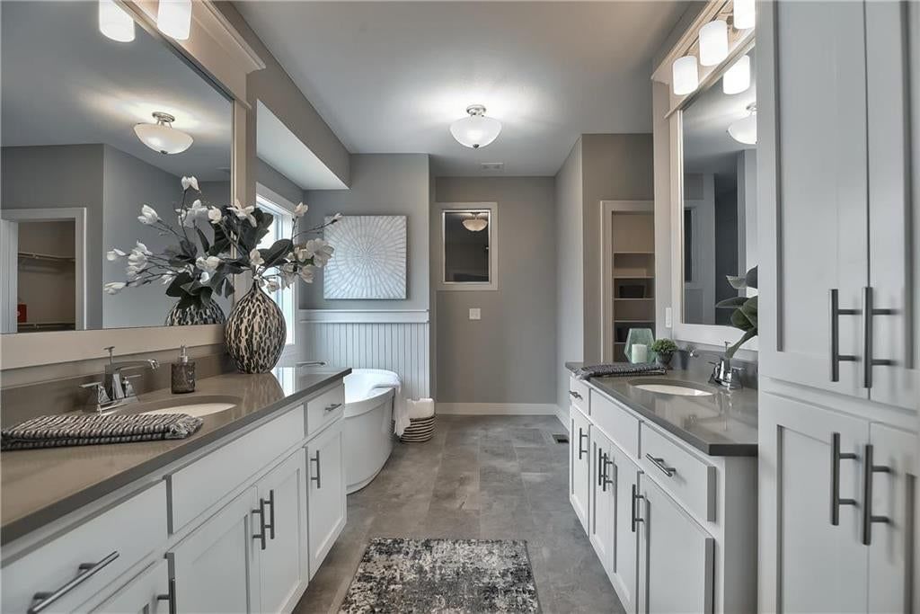2284 Wabash Street — photo 36