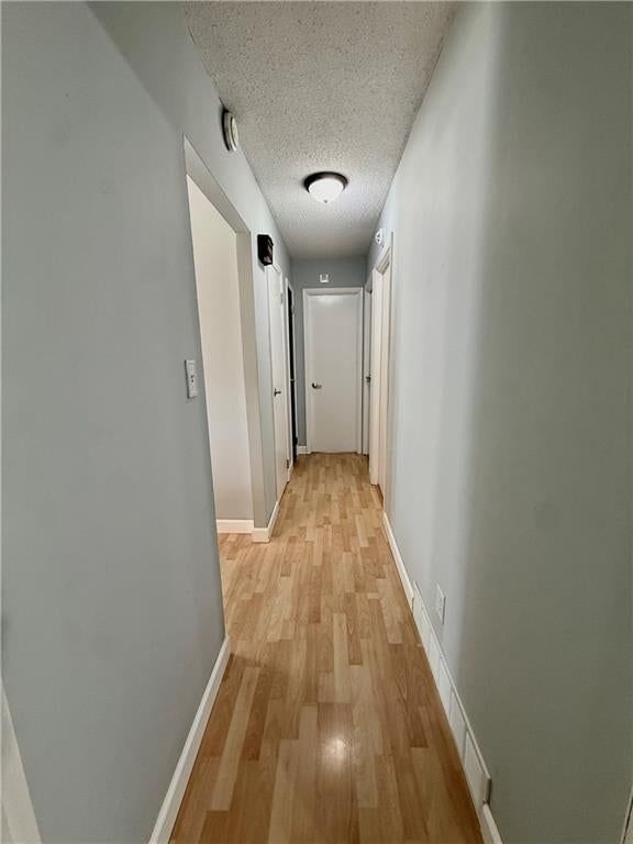 424 Lisa Lane — photo 8