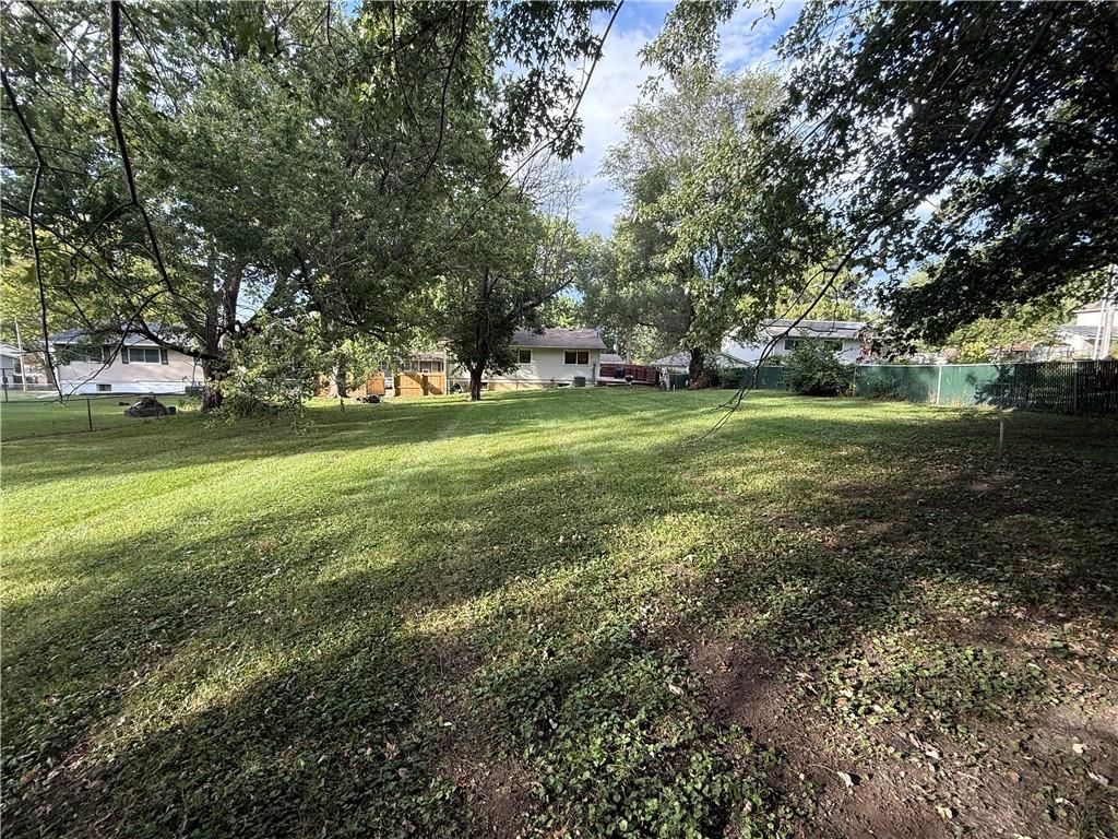 424 Lisa Lane — photo 20