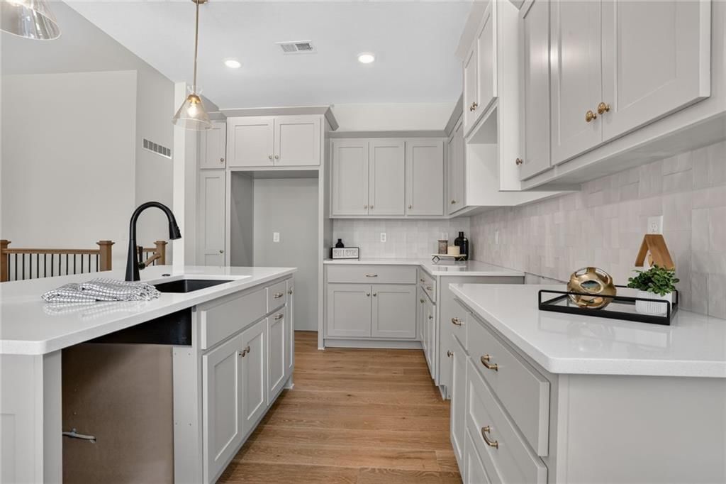 503 NW 110TH Street — photo 9