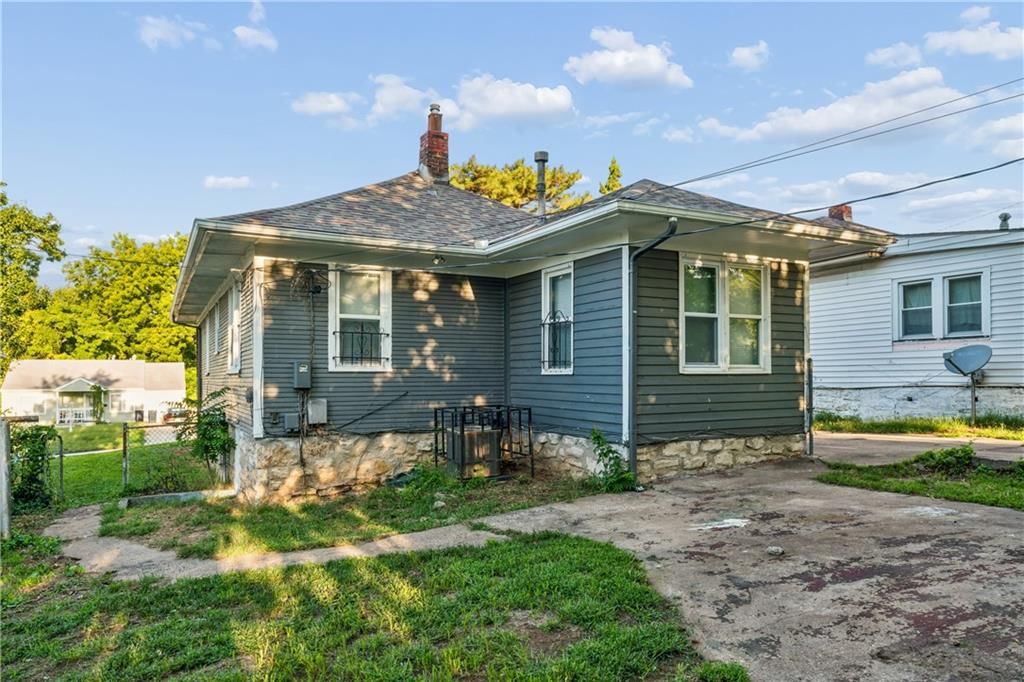 3403 Cleveland Avenue — photo 40