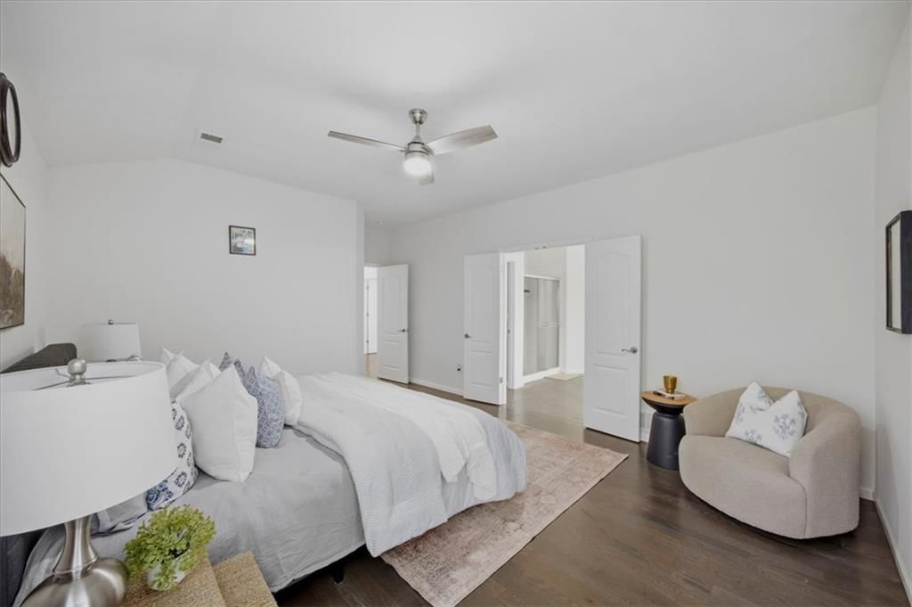 13701 Gillette Street — photo 18