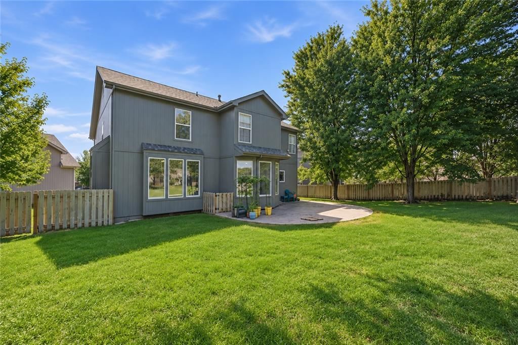 13701 Gillette Street — photo 28