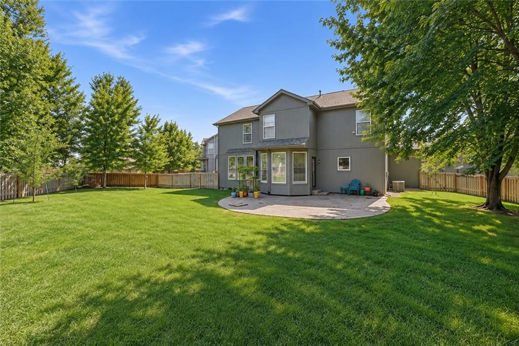 13701 Gillette Street — photo 29