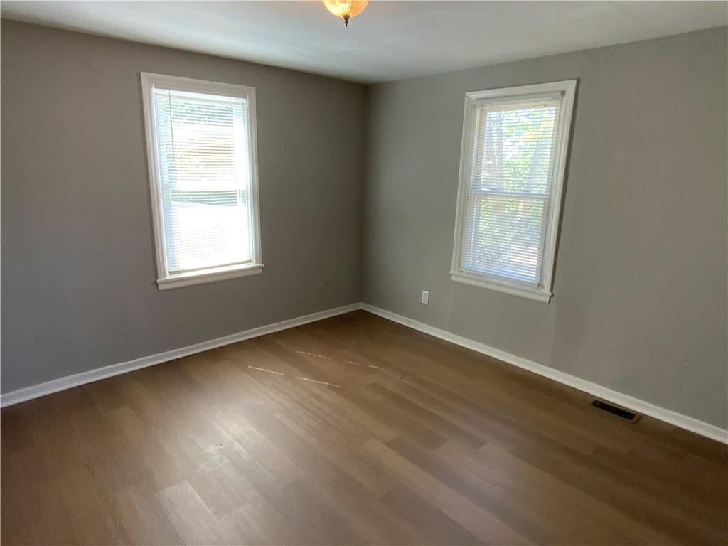 1053 Locust Street — photo 14