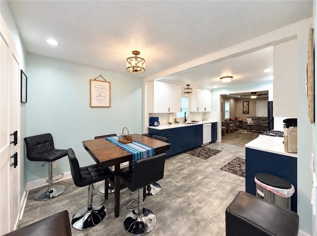 Photo 18 of 74 - 5417 Paseo Boulevard, Kansas City, MO 64110