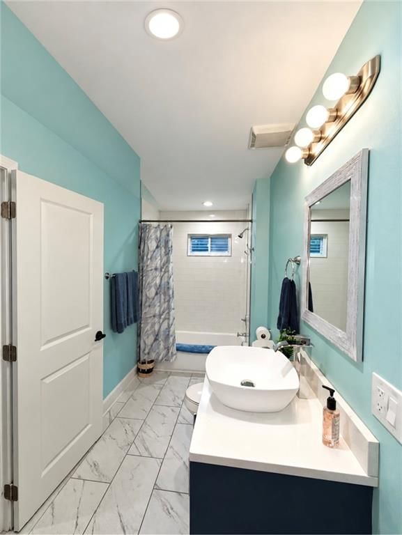 Photo 30 of 74 - 5417 Paseo Boulevard, Kansas City, MO 64110