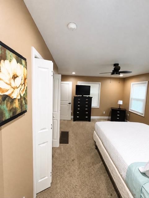Photo 34 of 74 - 5417 Paseo Boulevard, Kansas City, MO 64110