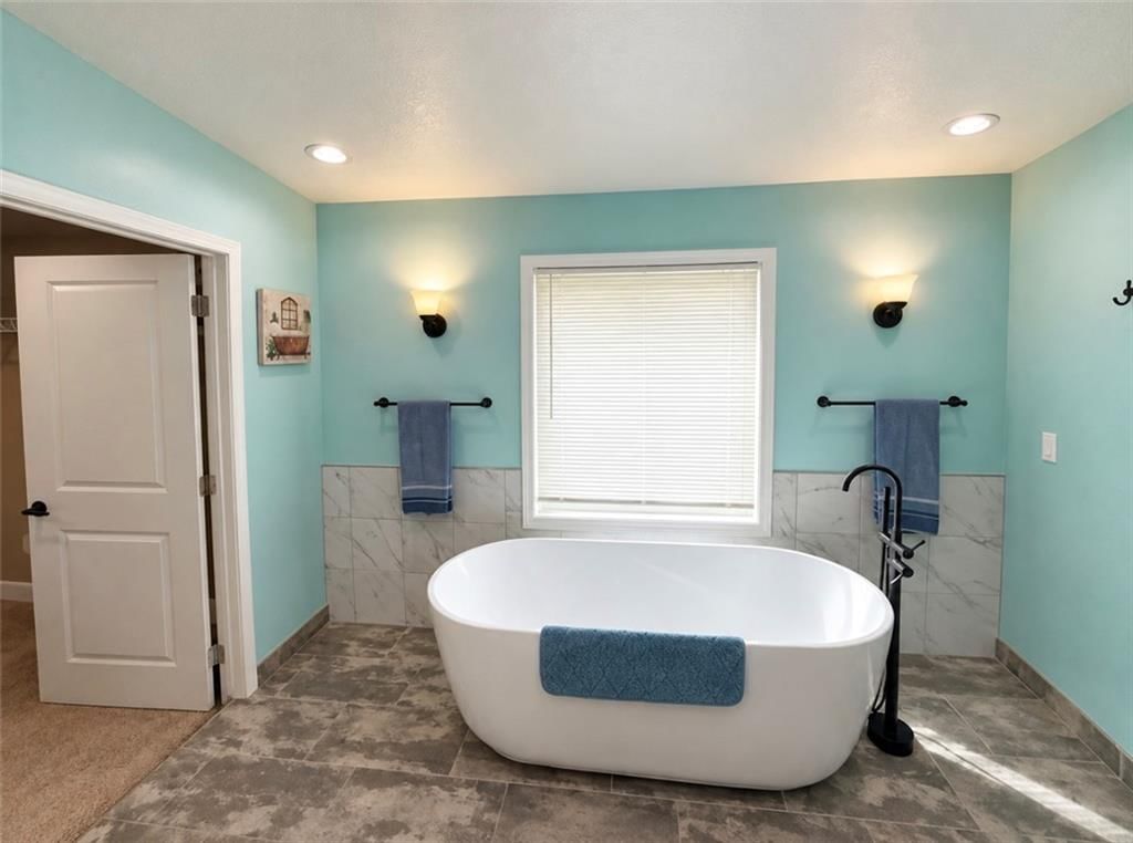 Photo 51 of 74 - 5417 Paseo Boulevard, Kansas City, MO 64110