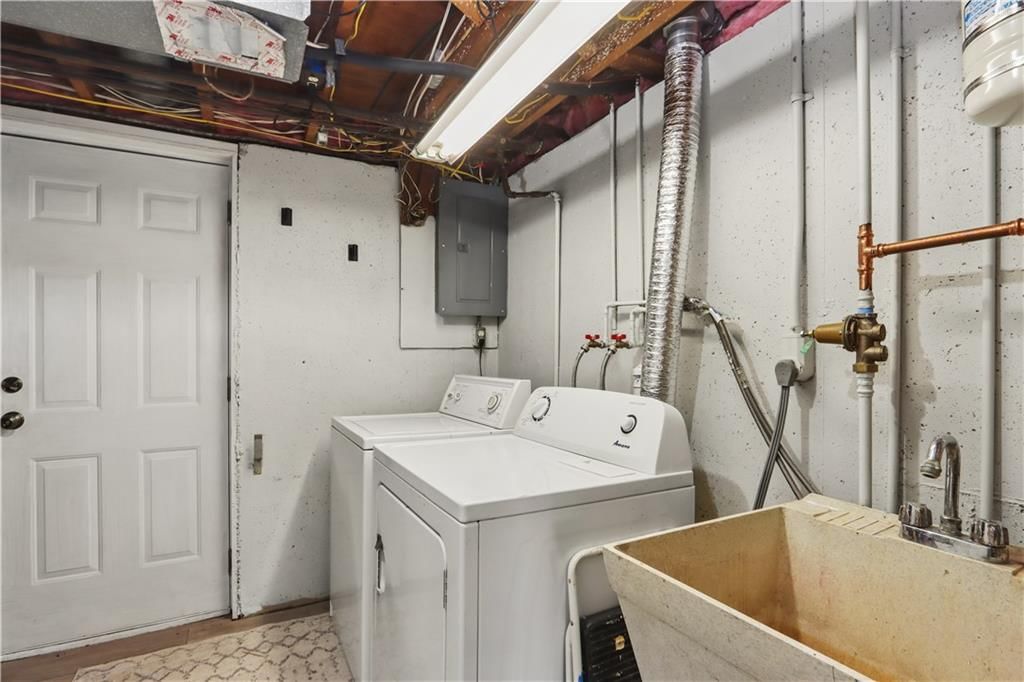 8906 W 99th Terrace — photo 15