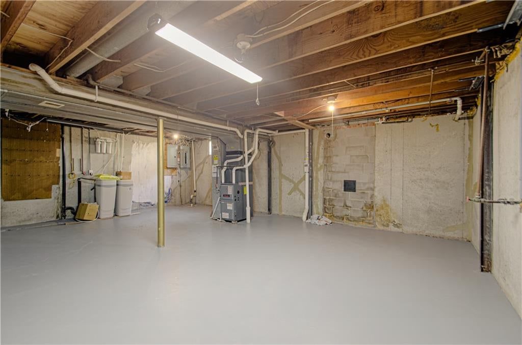 2029 E Wyandotte Street — photo 31