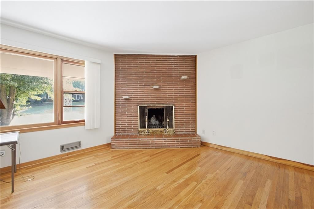 6710 N Baltimore Avenue — photo 9