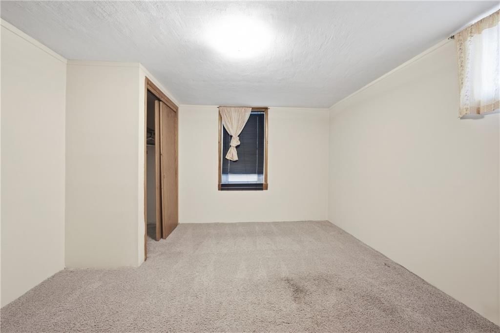 6710 N Baltimore Avenue — photo 26