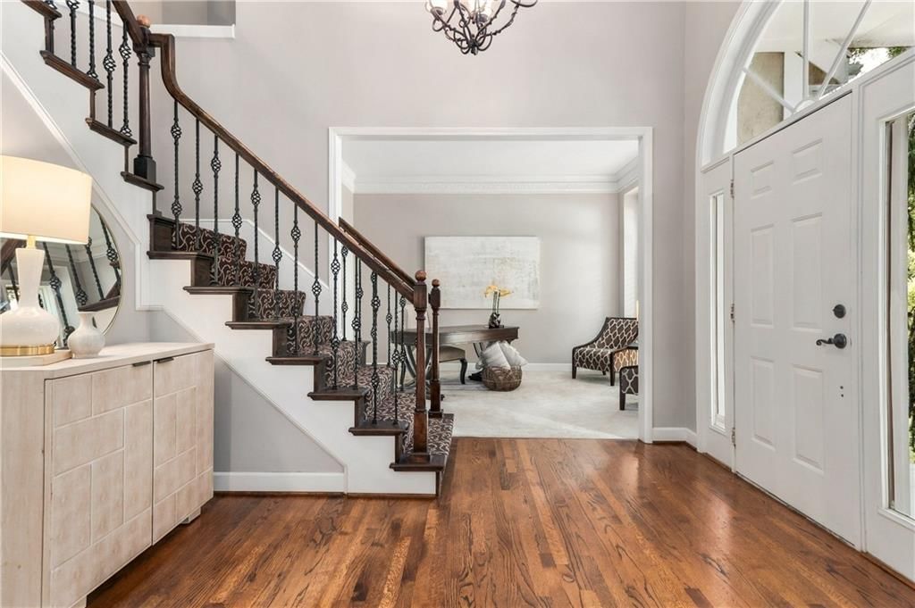 5512 Meadow Lake Street — photo 5
