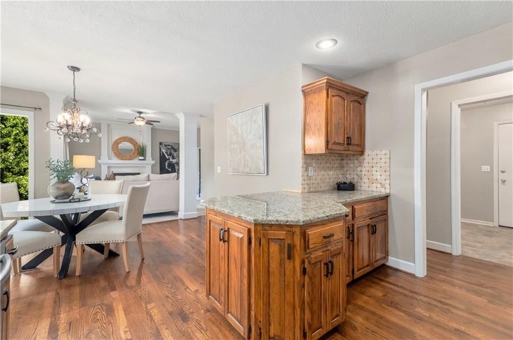 5512 Meadow Lake Street — photo 13