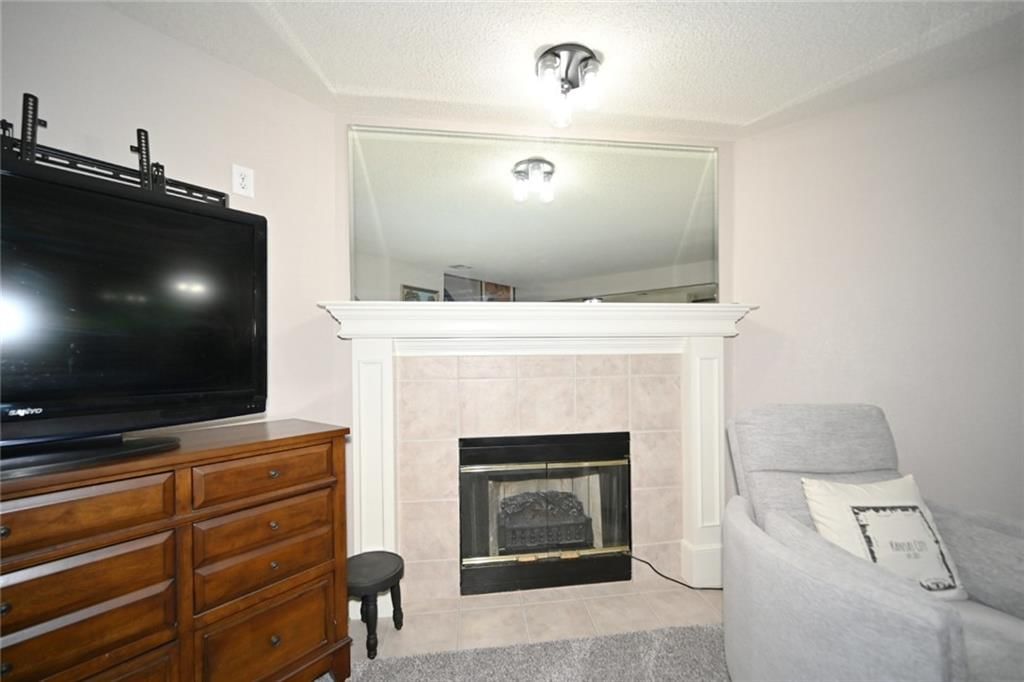 6125 NE Moonstone Court — photo 7