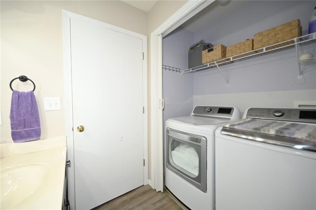 6125 NE Moonstone Court — photo 19