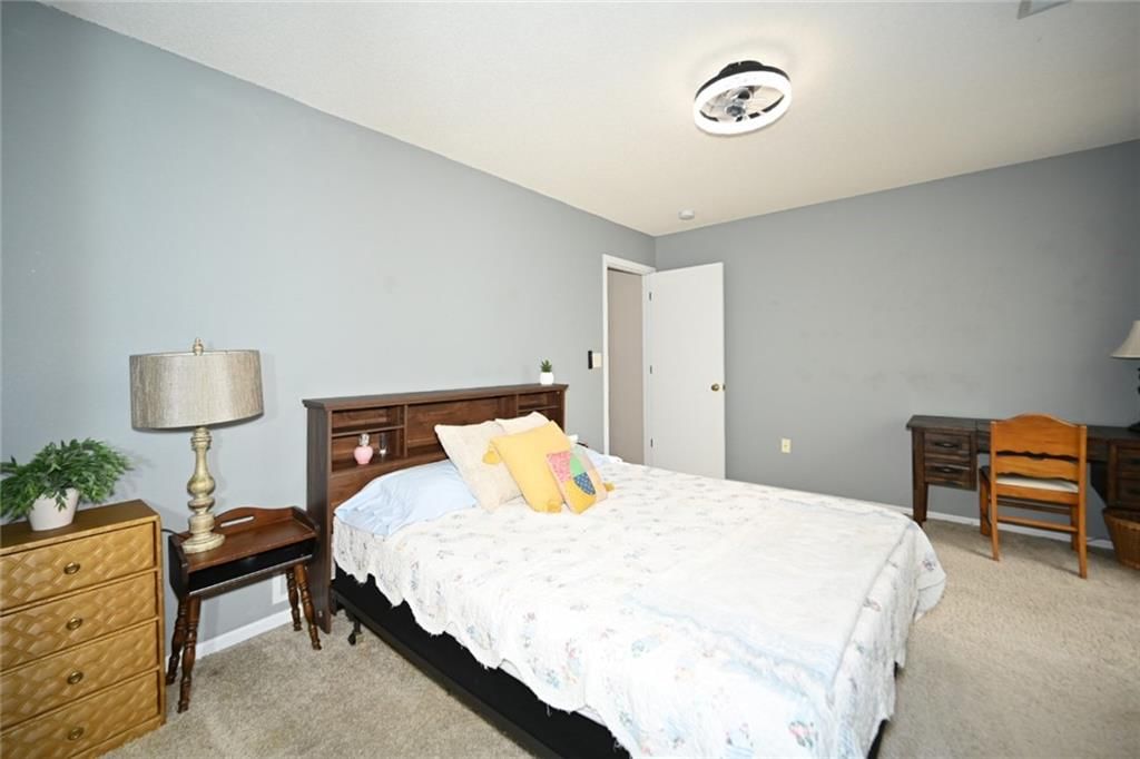 6125 NE Moonstone Court — photo 20