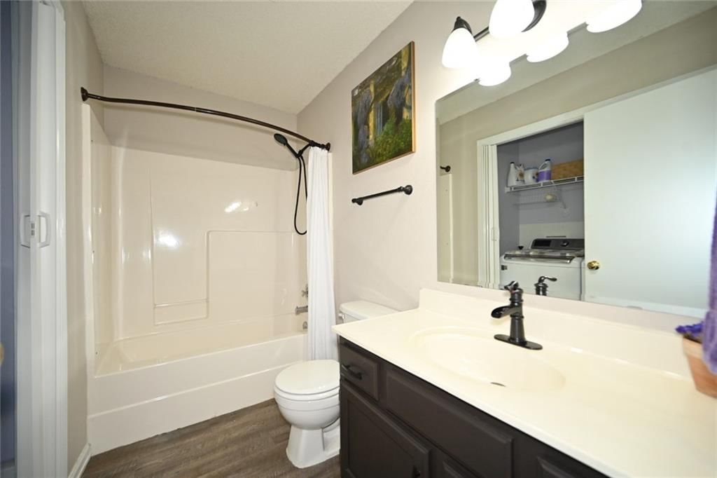 6125 NE Moonstone Court — photo 23