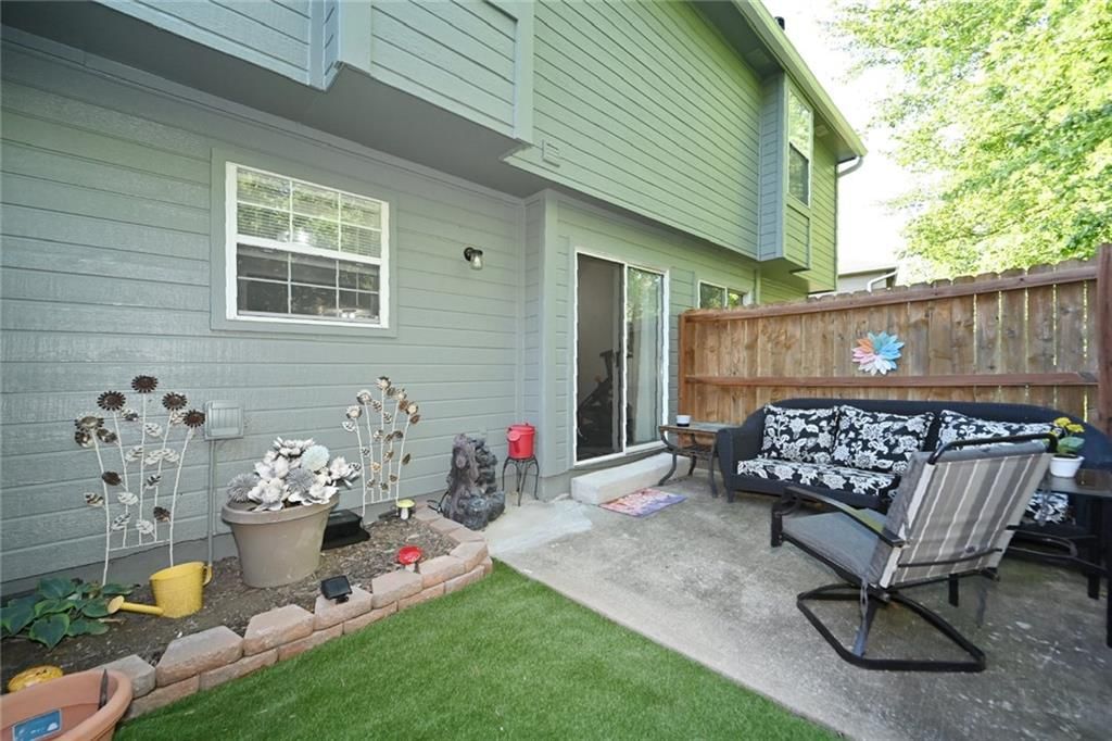 6125 NE Moonstone Court — photo 25