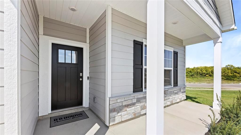 21534 Carrara Circle — photo 33