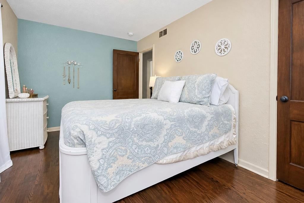 5141 Monrovia Street — photo 14