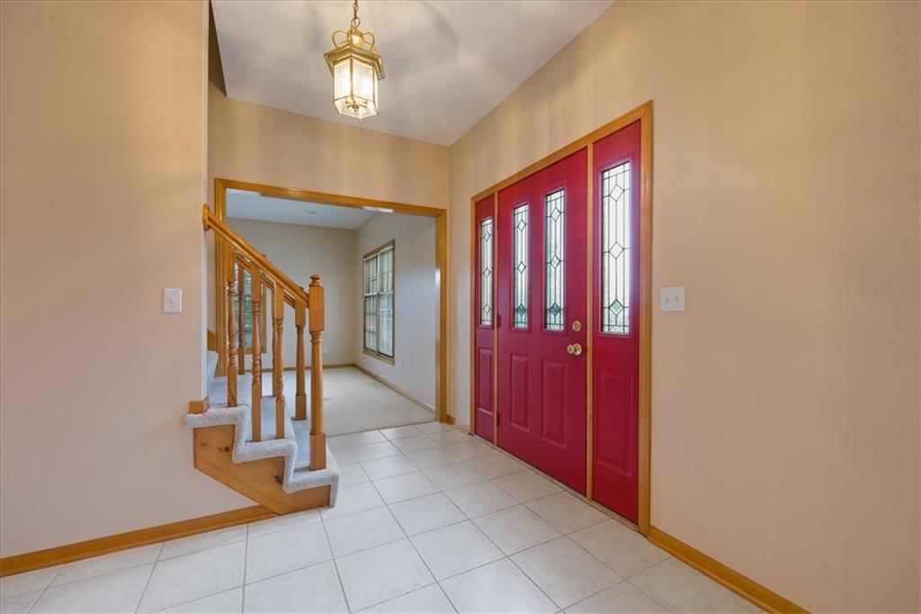 Photo 4 of 35 - 7200 E 69th Street, Kansas City, MO 64133