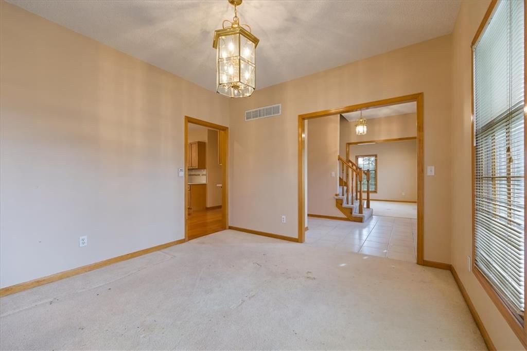 Photo 9 of 35 - 7200 E 69th Street, Kansas City, MO 64133